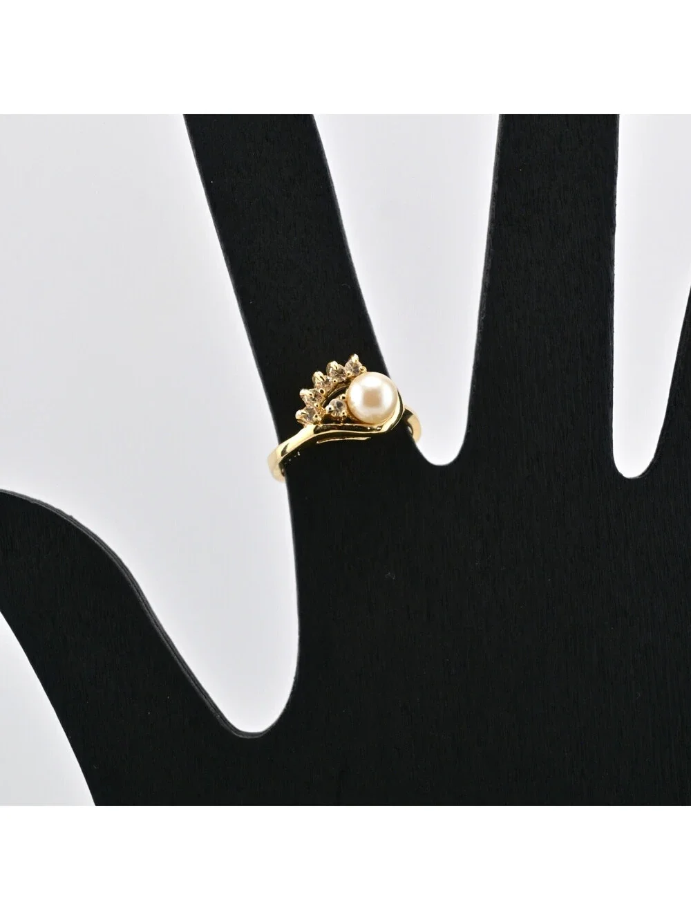 gold tone ring